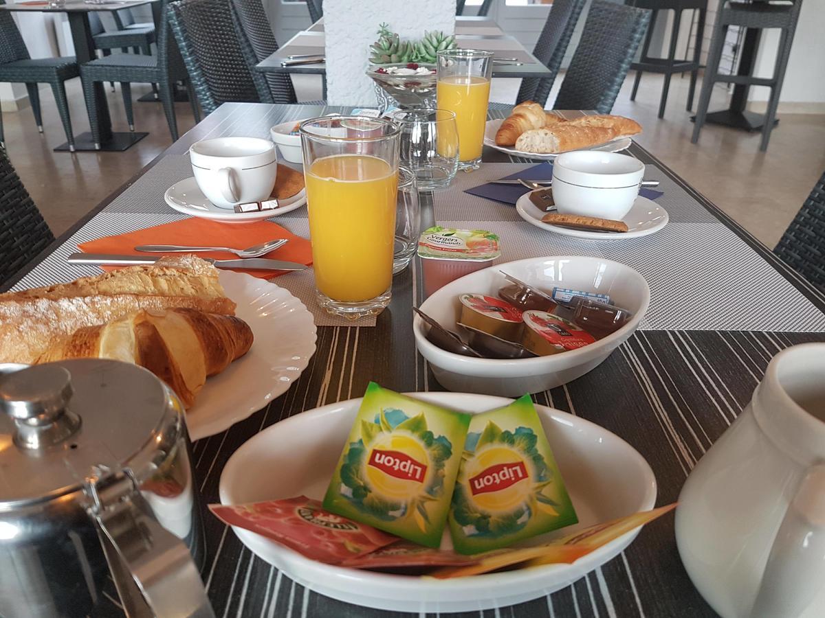 Hotel De La Poste Peymeinade المظهر الخارجي الصورة