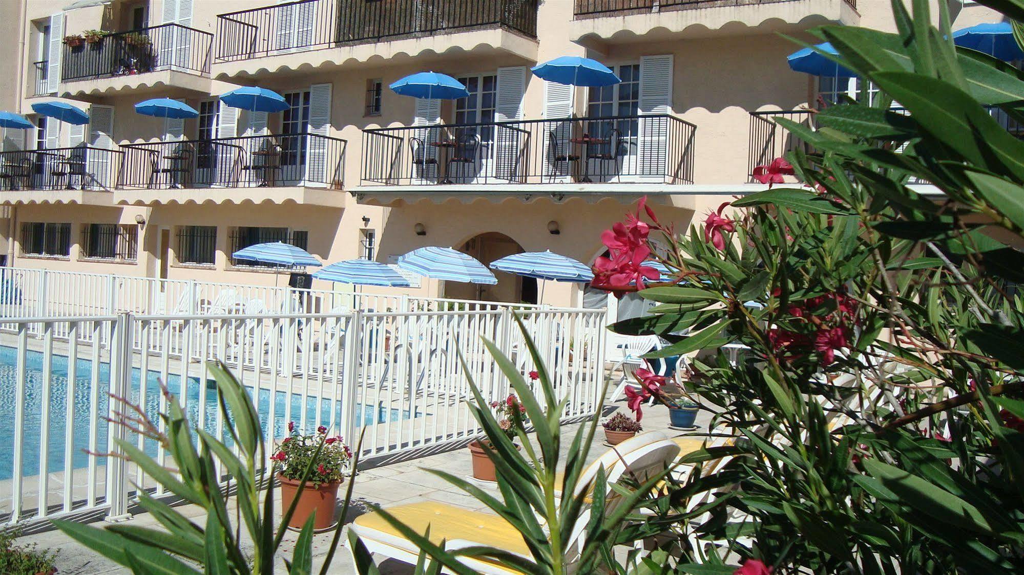 Hotel De La Poste Peymeinade المظهر الخارجي الصورة